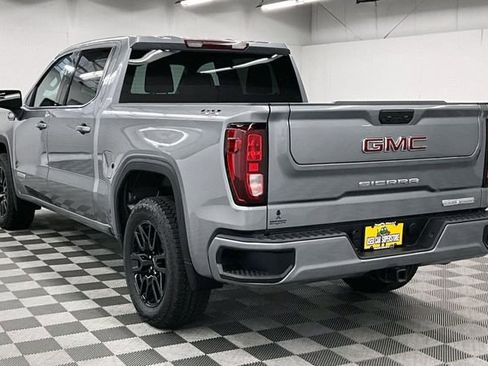 Used 2025 GMC Sierra 1500 Elevation AWD/4WD image 3