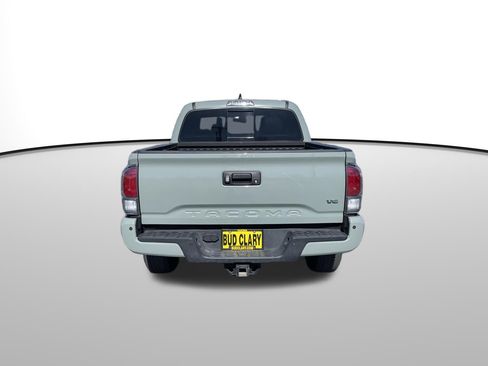 Used 2023 Toyota Tacoma TRD Off-Road w/ TRD Premium Off Road Package image 5
