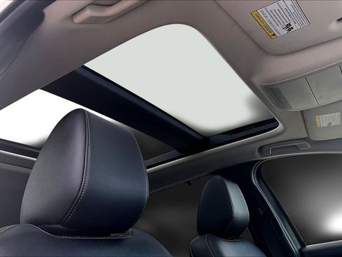 Used 2025 MAZDA CX-90 3.3 Turbo w/ Premium Sport Pkg image 29