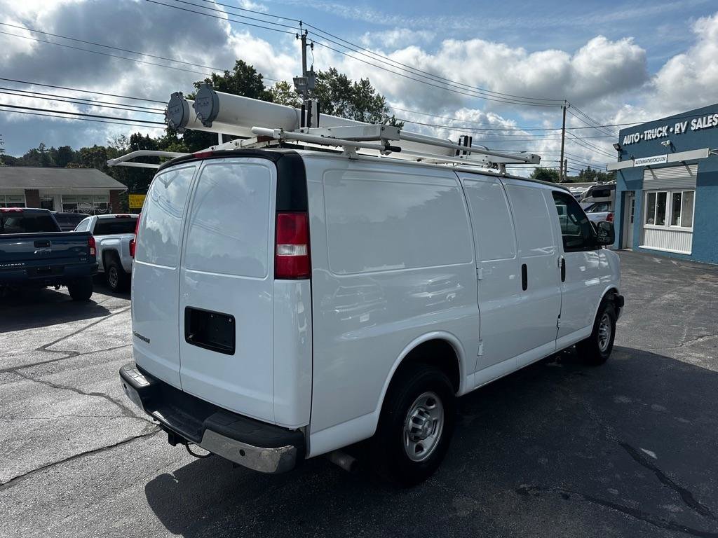 Used 2019 Chevrolet Express 2500 w/ Safety Package RWD image 5