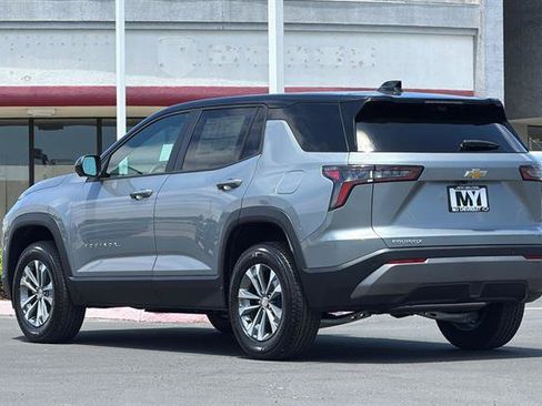 New 2026 Chevrolet Equinox LT w/ Convenience Package II FWD image 6