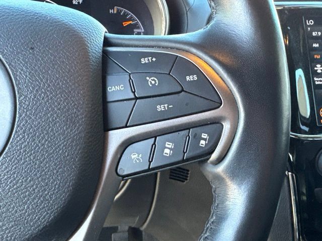 Used 2020 Jeep Grand Cherokee High Altitude AWD/4WD image 22