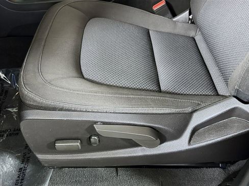 Used 2021 Chevrolet Colorado LT w/ LT Convenience Package image 19