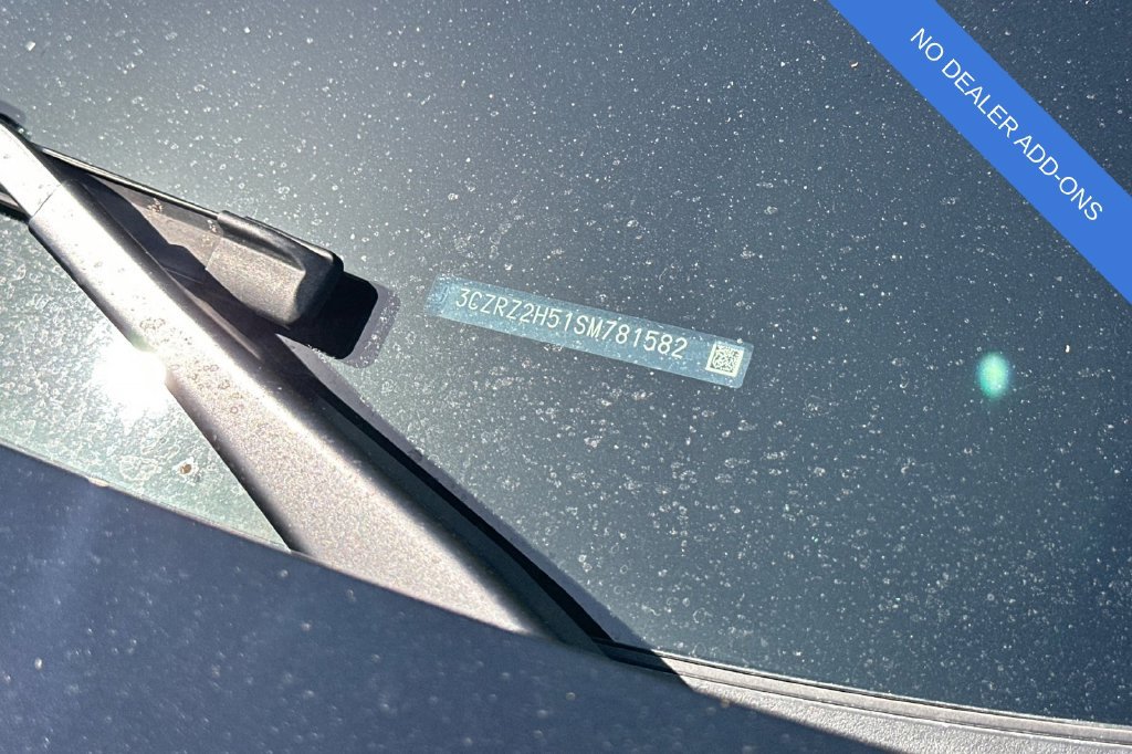 Used 2025 Honda HR-V Sport image 3