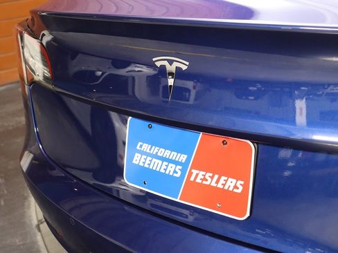 Used 2022 Tesla Model 3 image 46