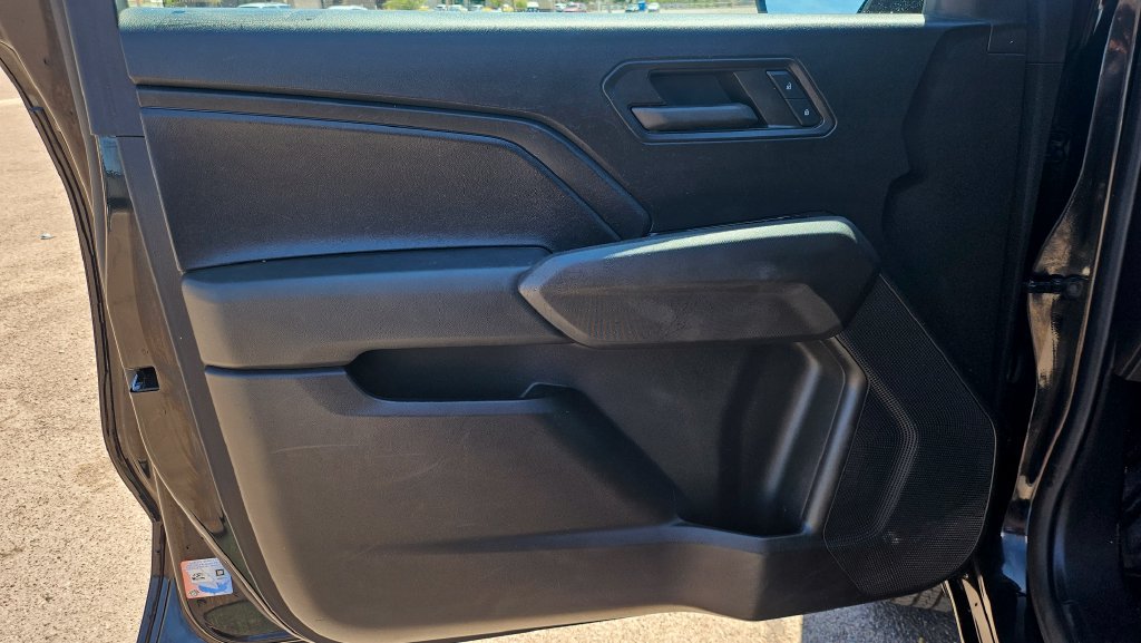 Used 2023 Chevrolet Colorado W/T RWD image 24