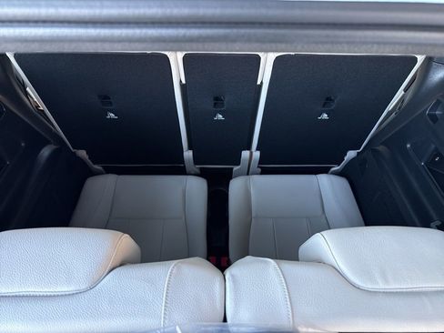 New 2026 Mercedes-Benz GLB 250 4MATIC image 28