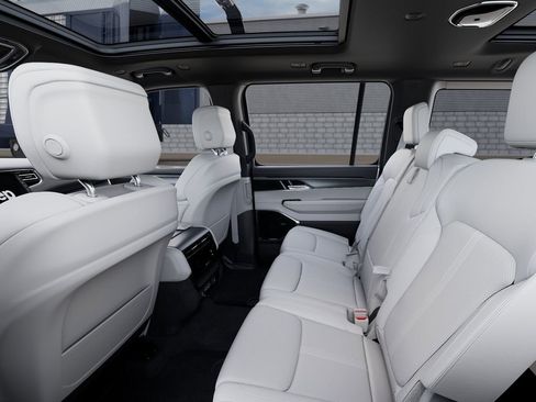 New 2026 Jeep Grand Wagoneer 4WD image 23