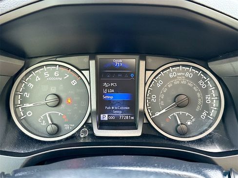 Used 2019 Toyota Tacoma TRD Pro image 12