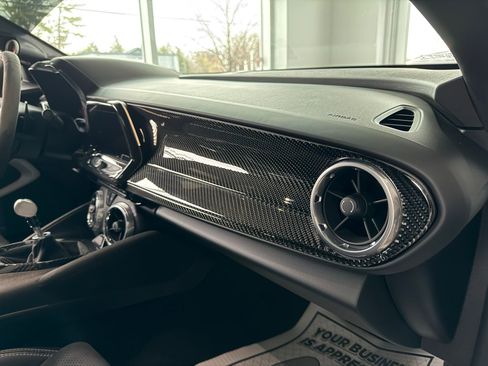 Used 2018 Chevrolet Camaro SS image 26