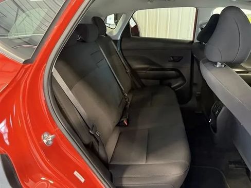 Used 2025 Hyundai Kona SEL AWD/4WD image 20