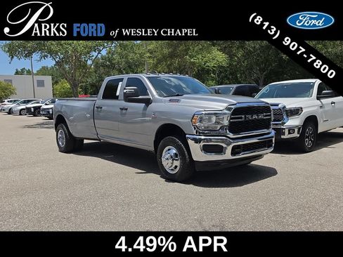 Used 2024 RAM 3500 Tradesman w/ Chrome Appearance Group AWD/4WD image 1