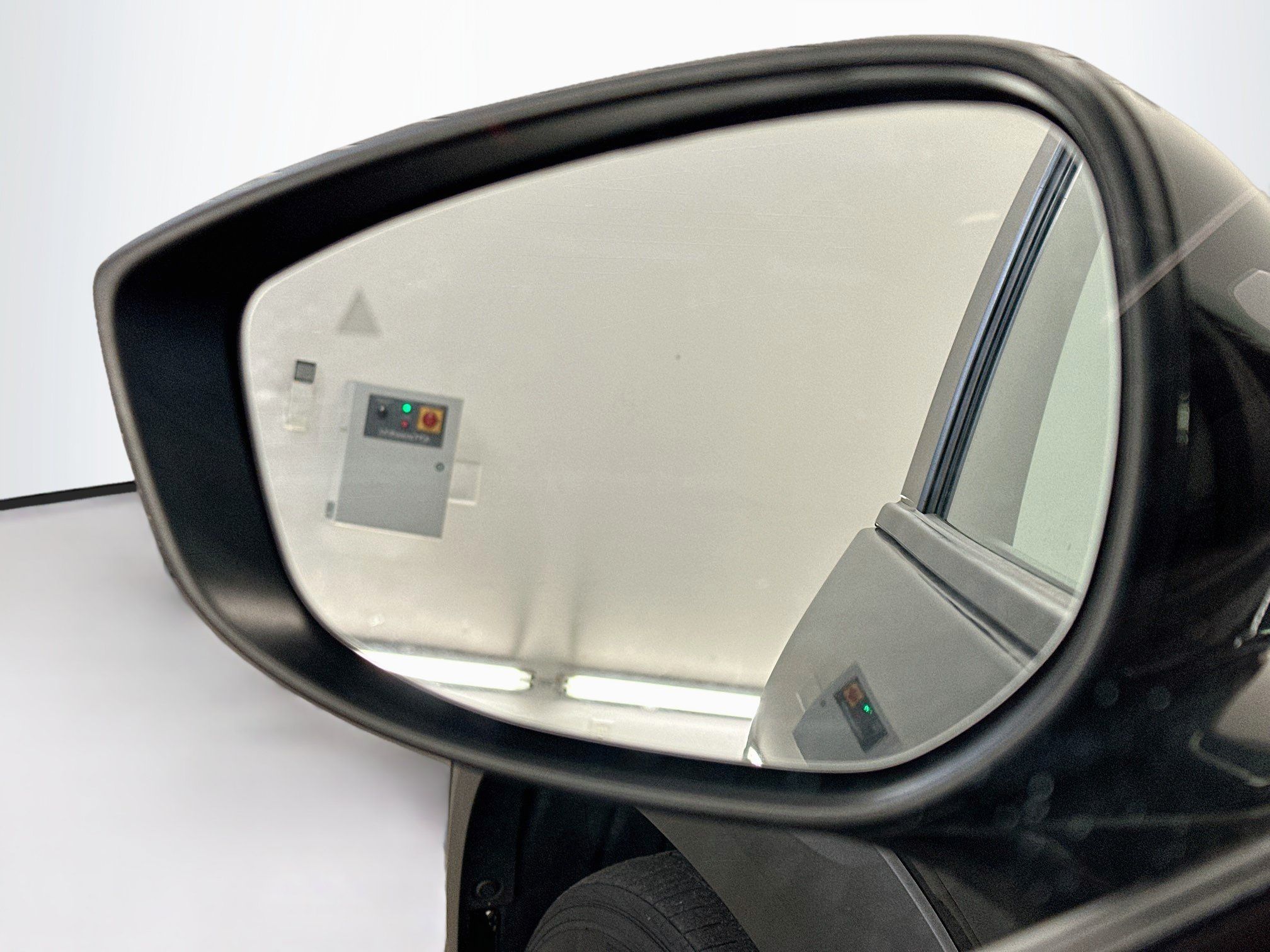 Used 2025 MAZDA CX-50 AWD 2.5 S w/ Preferred Package image 16