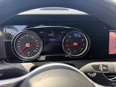 Used 2019 Mercedes-Benz E 300 Sedan image 19