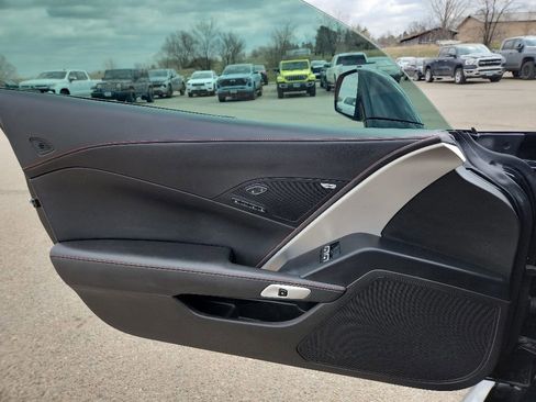 Used 2017 Chevrolet Corvette Grand Sport RWD image 42