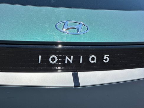 Used 2024 Hyundai Ioniq 5 SEL RWD image 32