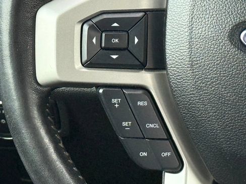 Used 2017 Ford F150 Lariat w/ Equipment Group 501A Mid AWD/4WD image 32