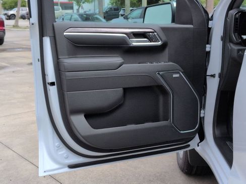 New 2026 Chevrolet Silverado 1500 LTZ w/ LTZ Convenience Package II RWD image 8