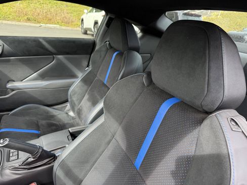 Used 2025 Subaru BRZ tS RWD image 12