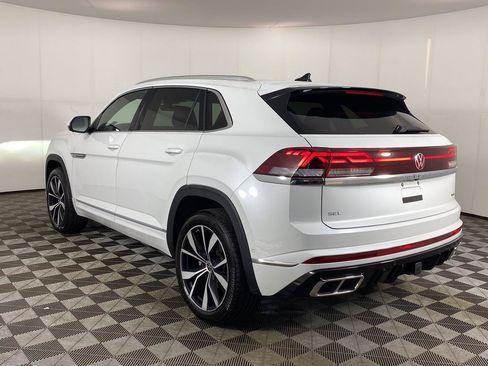 Used 2026 Volkswagen Atlas Cross Sport SEL Premium R-Line AWD/4WD image 5