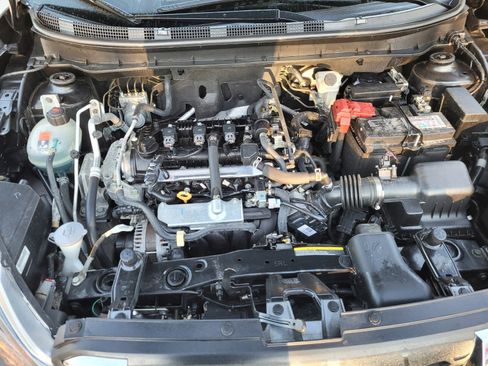 Certified 2020 Nissan Kicks SV image 20