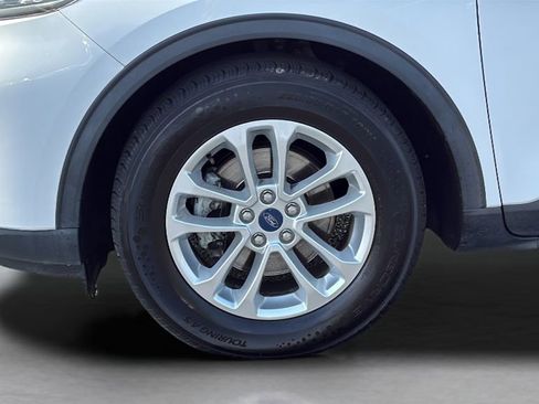 Used 2022 Ford Escape SE FWD image 9