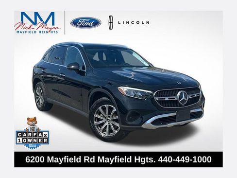 Used 2024 Mercedes-Benz GLC 300 image 1