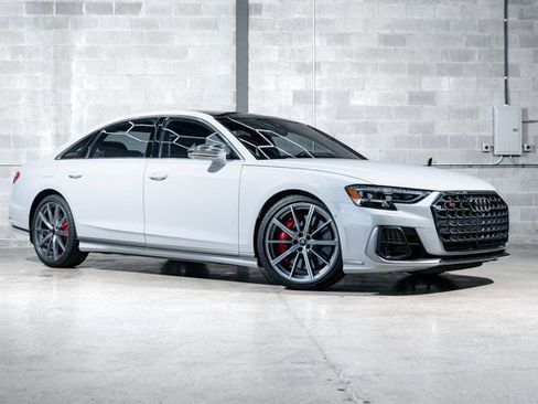 Used 2023 Audi S8 4.0 TFSI image 1
