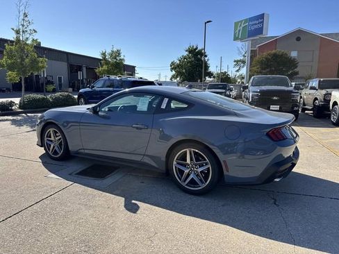 New 2025 Ford Mustang Coupe image 3