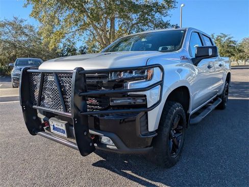 Used 2021 Chevrolet Silverado 1500 LT Trail Boss w/ Convenience Package II image 8