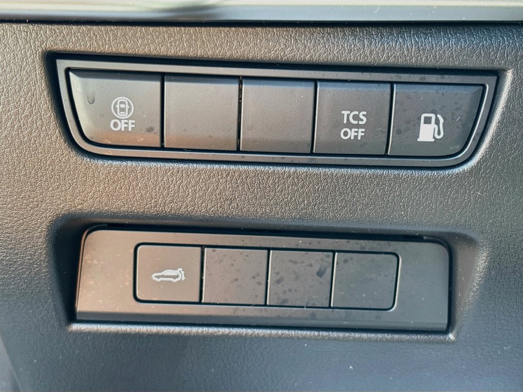 Certified 2024 MAZDA CX-90 Plug-In Hybrid w/ Preferred AWD/4WD image 10