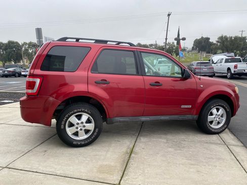 Used 2008 Ford Escape XLT image 11