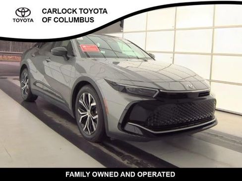 Used 2026 Toyota Crown XLE image 2