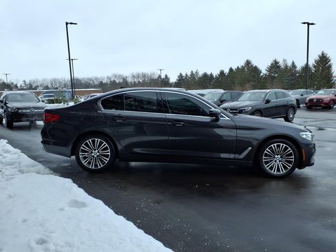 Used 2019 BMW 540i xDrive w/ Premium Package image 7