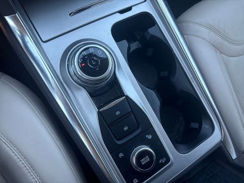 Used 2022 Ford Explorer Platinum w/ Equipment Group 601A image 26