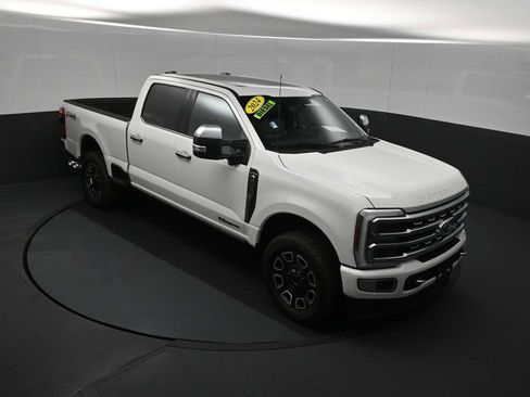 Used 2024 Ford F250 Platinum AWD/4WD image 18