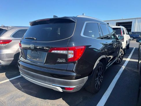 Used 2022 Honda Pilot Elite image 3