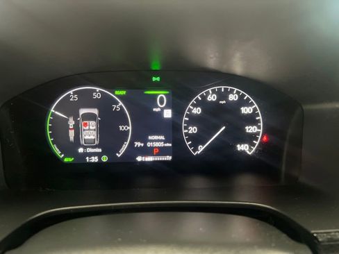 Used 2024 Honda CR-V Sport image 25