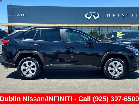 Used 2025 Toyota RAV4 LE AWD/4WD image 3