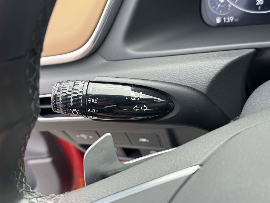 Used 2021 Hyundai Sonata Limited w/ Preferred Accessory Package FWD image 23