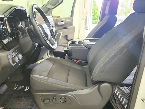 Used 2023 Chevrolet Silverado 1500 LT AWD/4WD image 24