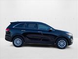 Used 2018 Kia Sorento LX image 4