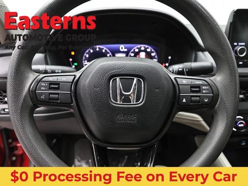 Used 2025 Honda Accord SE image 10