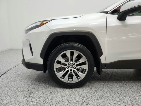 Used 2023 Toyota RAV4 XLE Premium FWD image 22