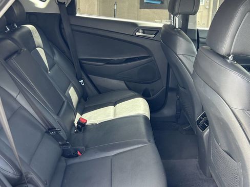 Used 2018 Hyundai Tucson SEL Plus FWD image 19