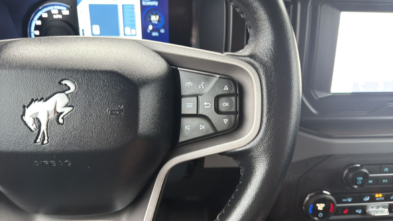 Used 2023 Ford Bronco Big Bend AWD/4WD image 17
