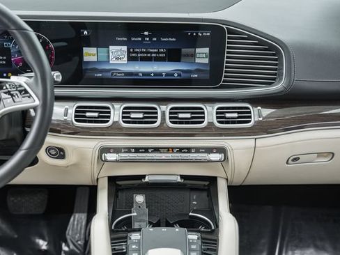 Certified 2024 Mercedes-Benz GLS 450 4MATIC image 26