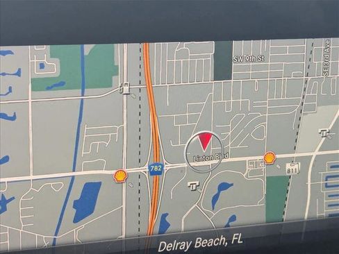 Used 2019 Mercedes-Benz E 300 image 8