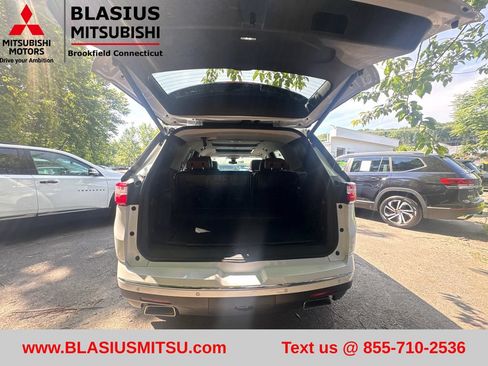 Used 2021 Chevrolet Traverse High Country w/ LPO, Floor Liner Package AWD/4WD image 37
