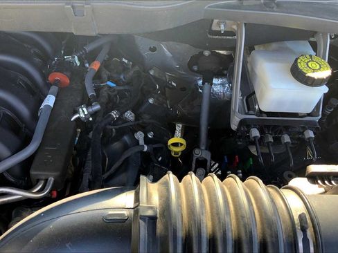 Used 2023 Ford F150 XLT image 60